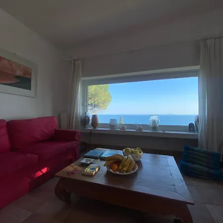 Villa Punta Rossa Escape