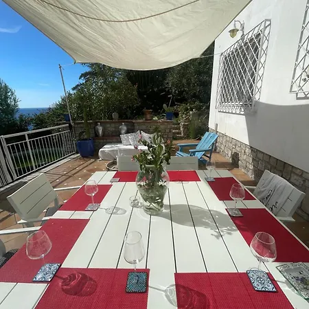 Punta Rossa Escape Вилла