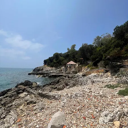 Punta Rossa Escape Вилла *